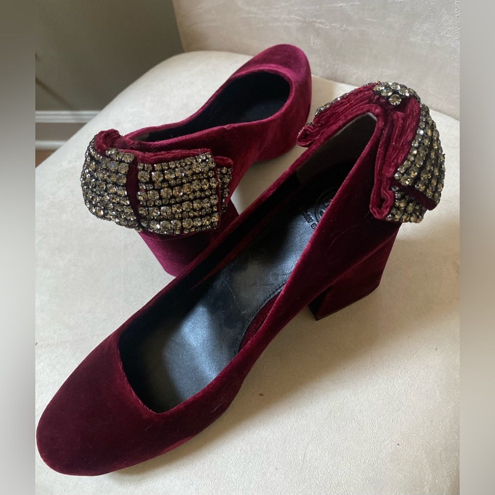 👠Tory Burch Josephine Velvet Rhinestone✨Bow Pump NWOT SZ 8